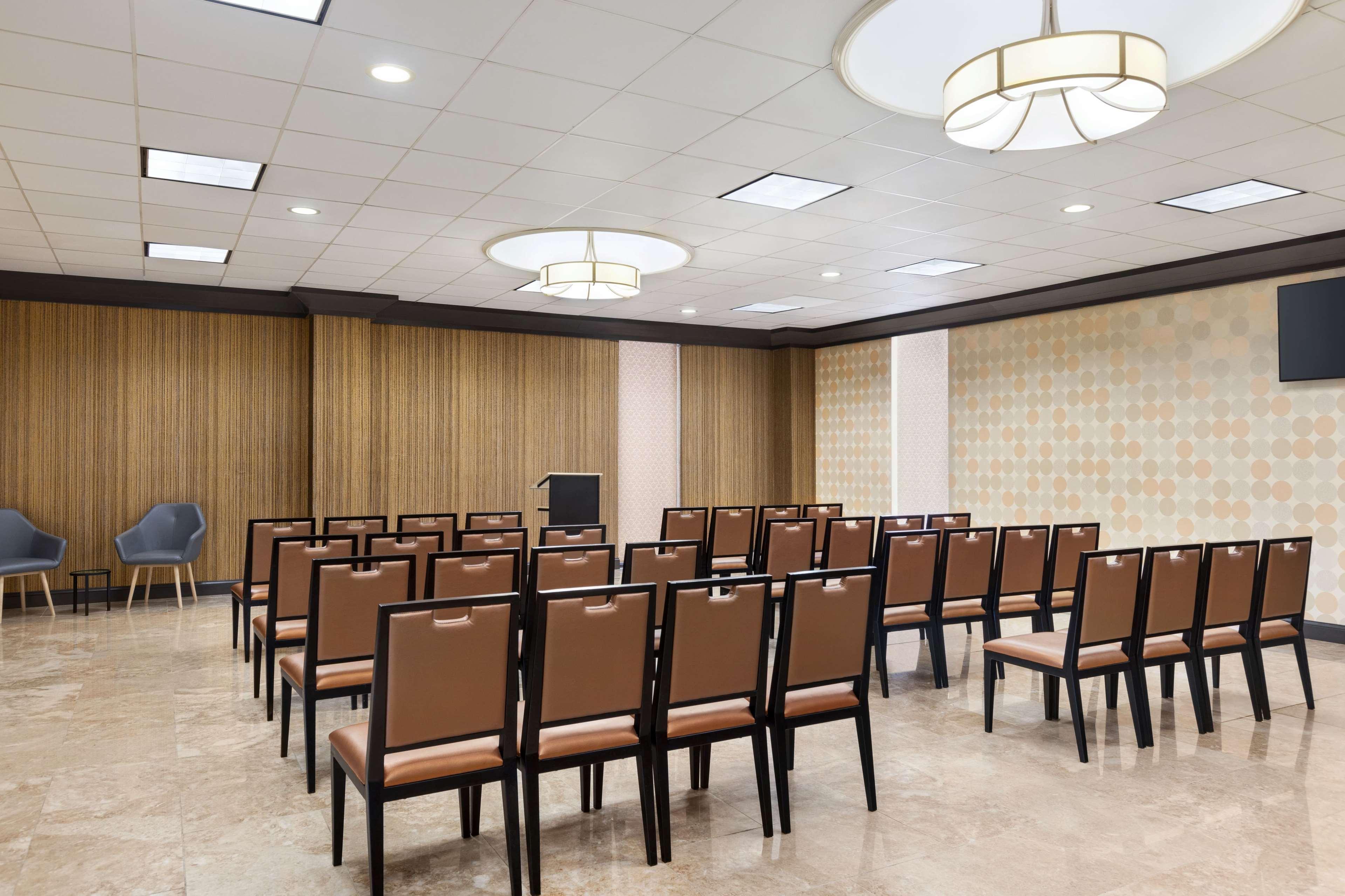 Готель Wyndham Garden Totowa Екстер'єр фото