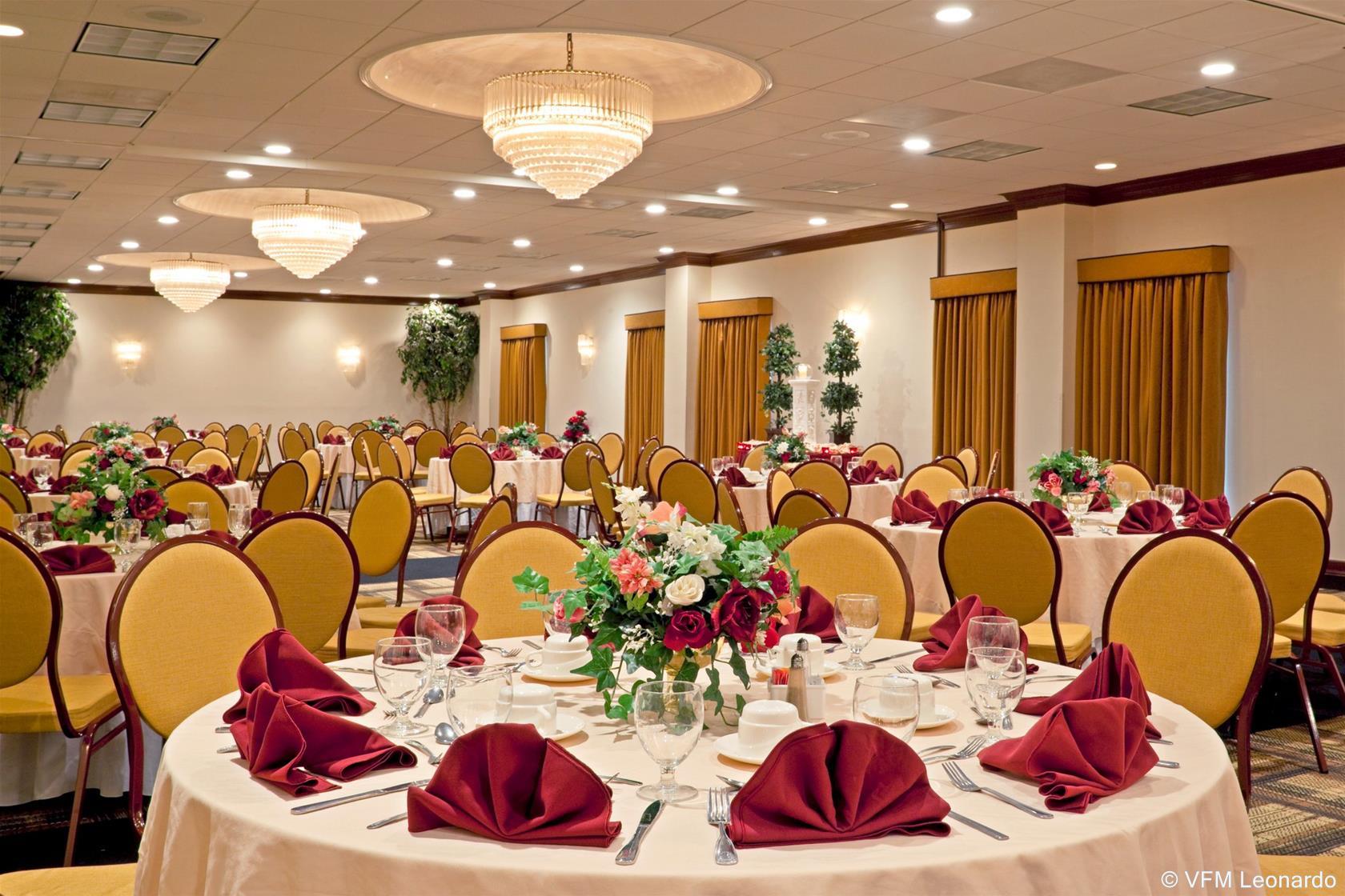 Готель Wyndham Garden Totowa Екстер'єр фото